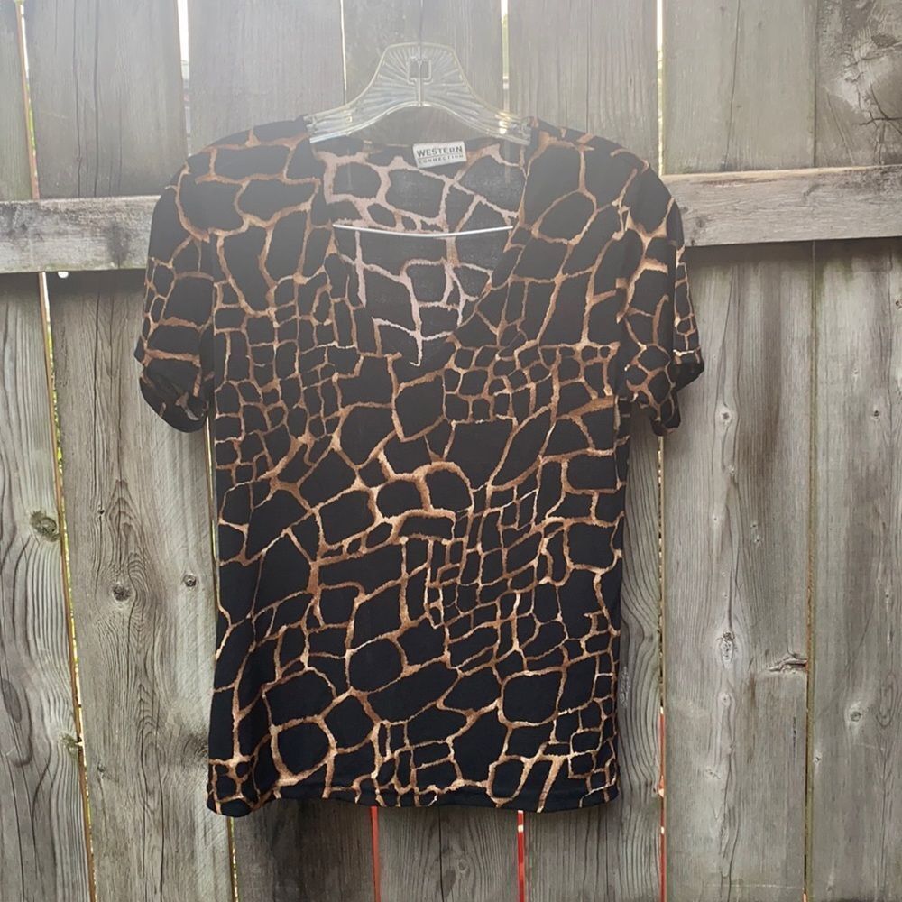 Western Connection animal print top sz. S